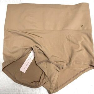 NWT (XL) Victoria’s Secret Everyday Perfect Smooth High-Waist Shortie Panty Nude